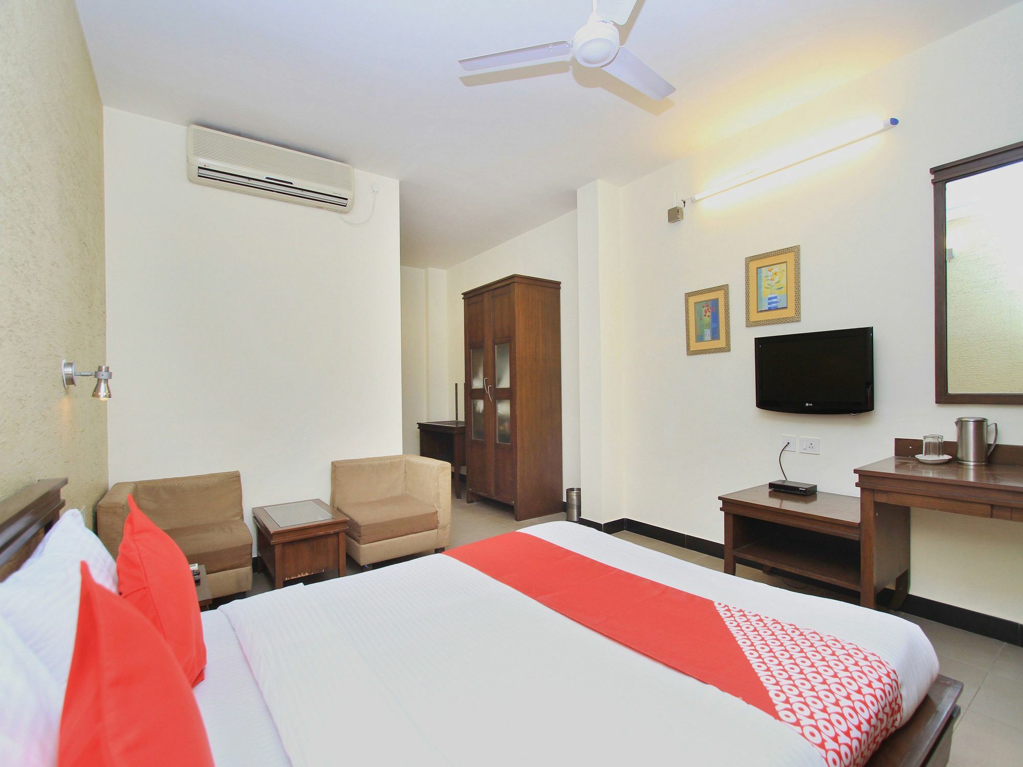 Oyo 345 Hotel Red Mount Aquilla Bengaluru Zewnętrze zdjęcie