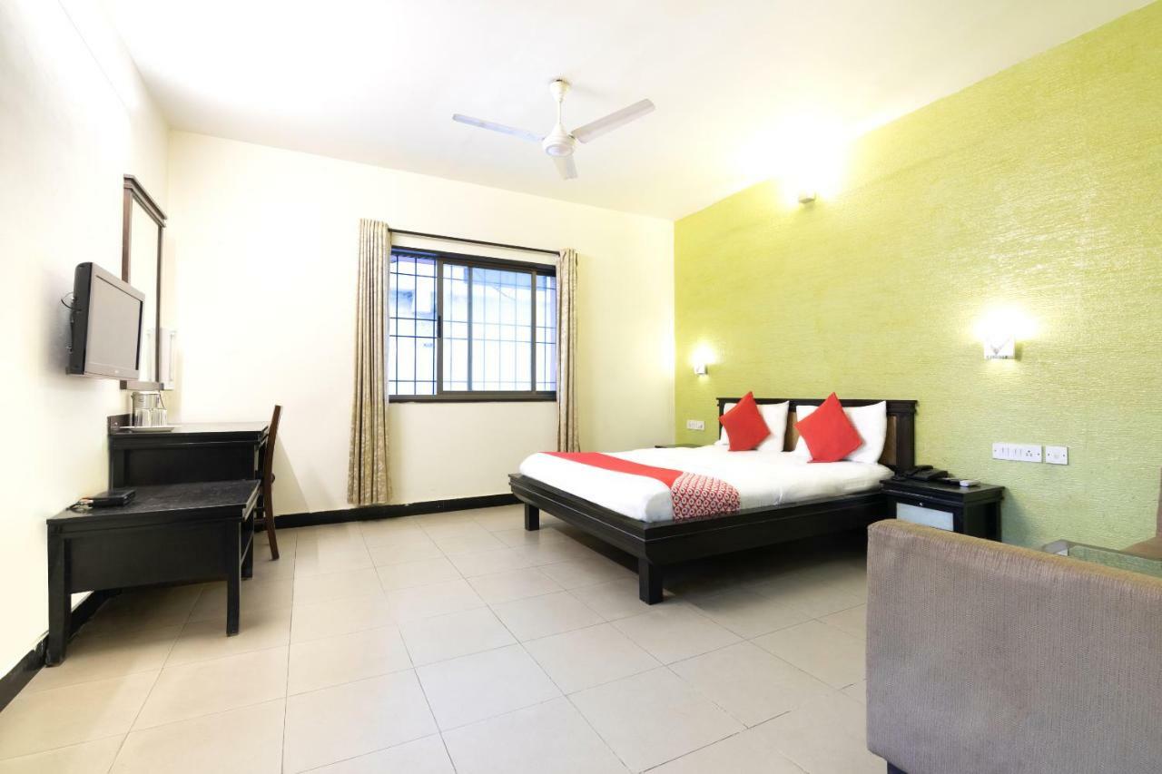 Oyo 345 Hotel Red Mount Aquilla Bengaluru Zewnętrze zdjęcie